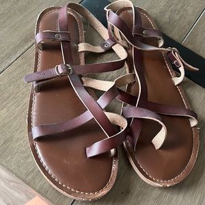 Sandals, woman’s, size 10